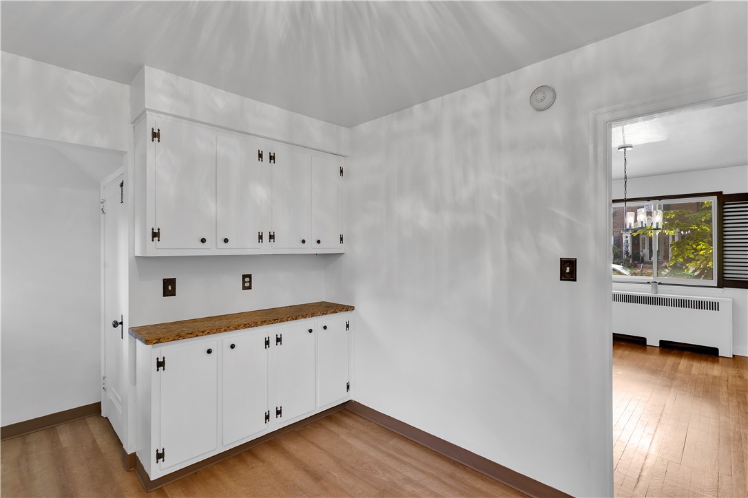 Point Breeze, Pennsylvania, 15208, United States, 4 Bedrooms Bedrooms, ,4 BathroomsBathrooms,Residential,For Sale,1990871