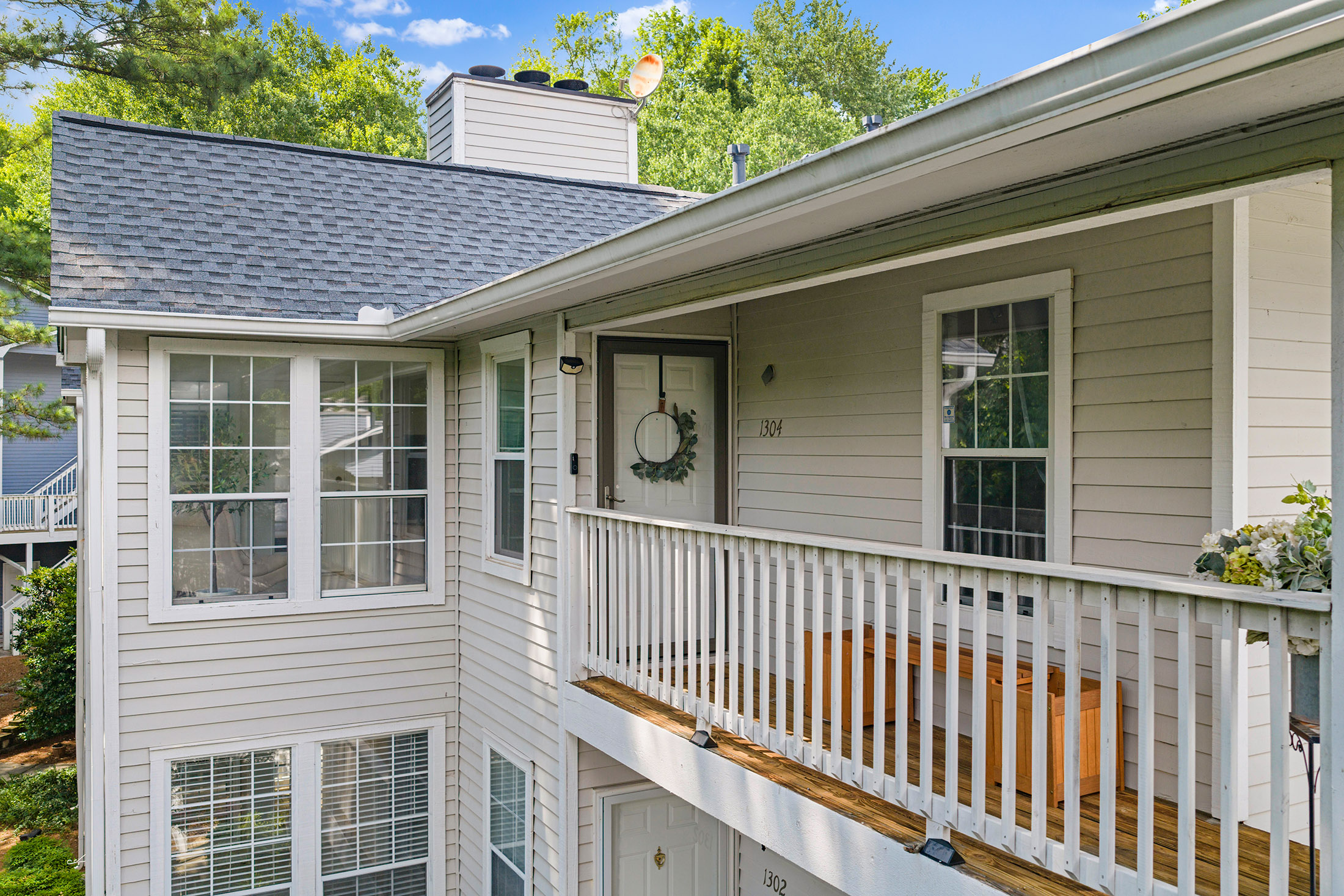  Perfectly Positioned Between the Charm of Downtown Roswell and Sandy Springs - 物件實景