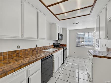 Gardena, California, 90248, United States, 2 Bedrooms Bedrooms, ,2 BathroomsBathrooms,Residential,For Sale,1998020