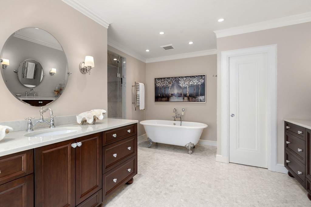 Brookline, Massachusetts, 02445, United States, 9 Bedrooms Bedrooms, ,8 BathroomsBathrooms,Residential,For Sale,1758602