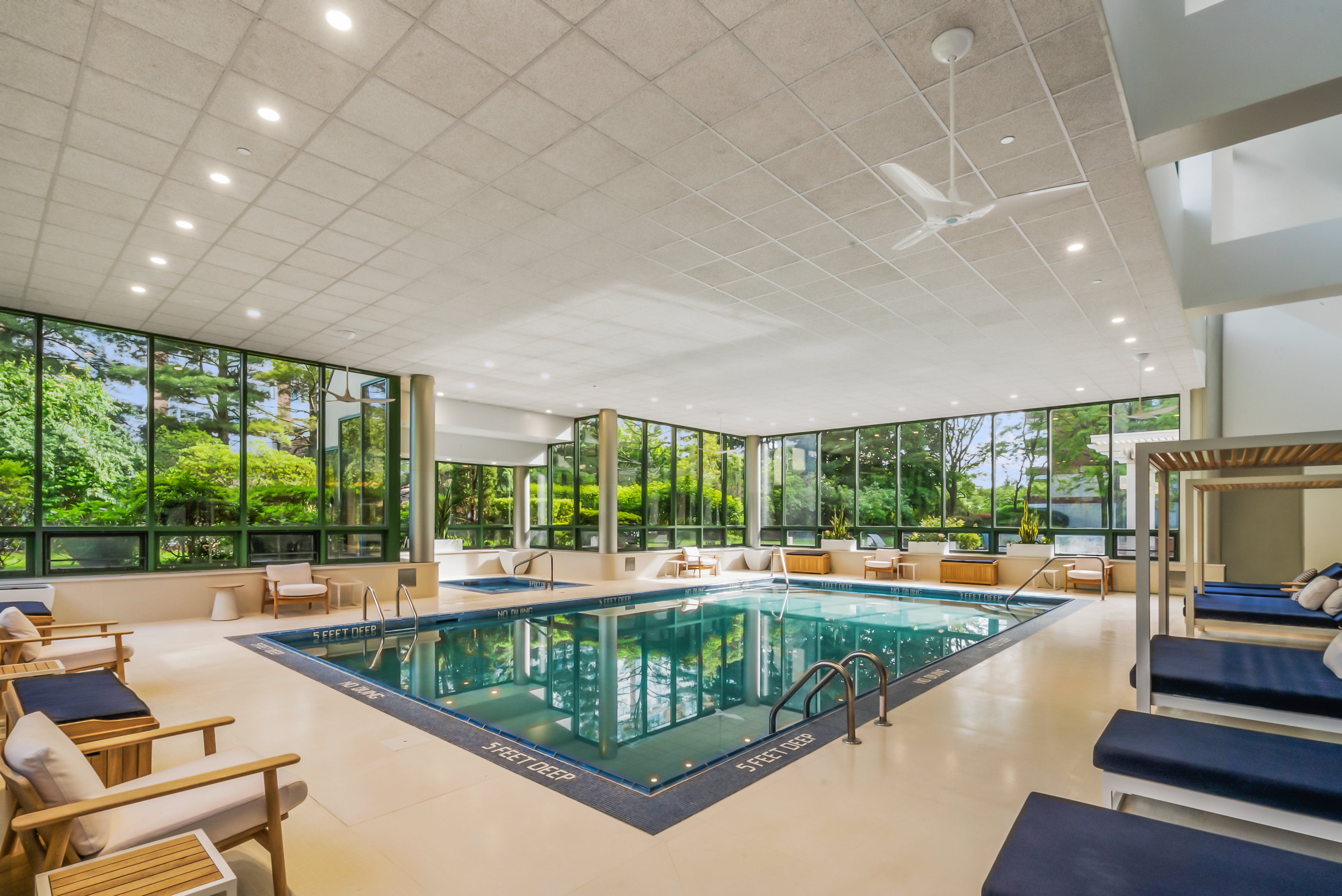  100 Hilton Avenue, Garden City, NY, 11530 - 物件實景