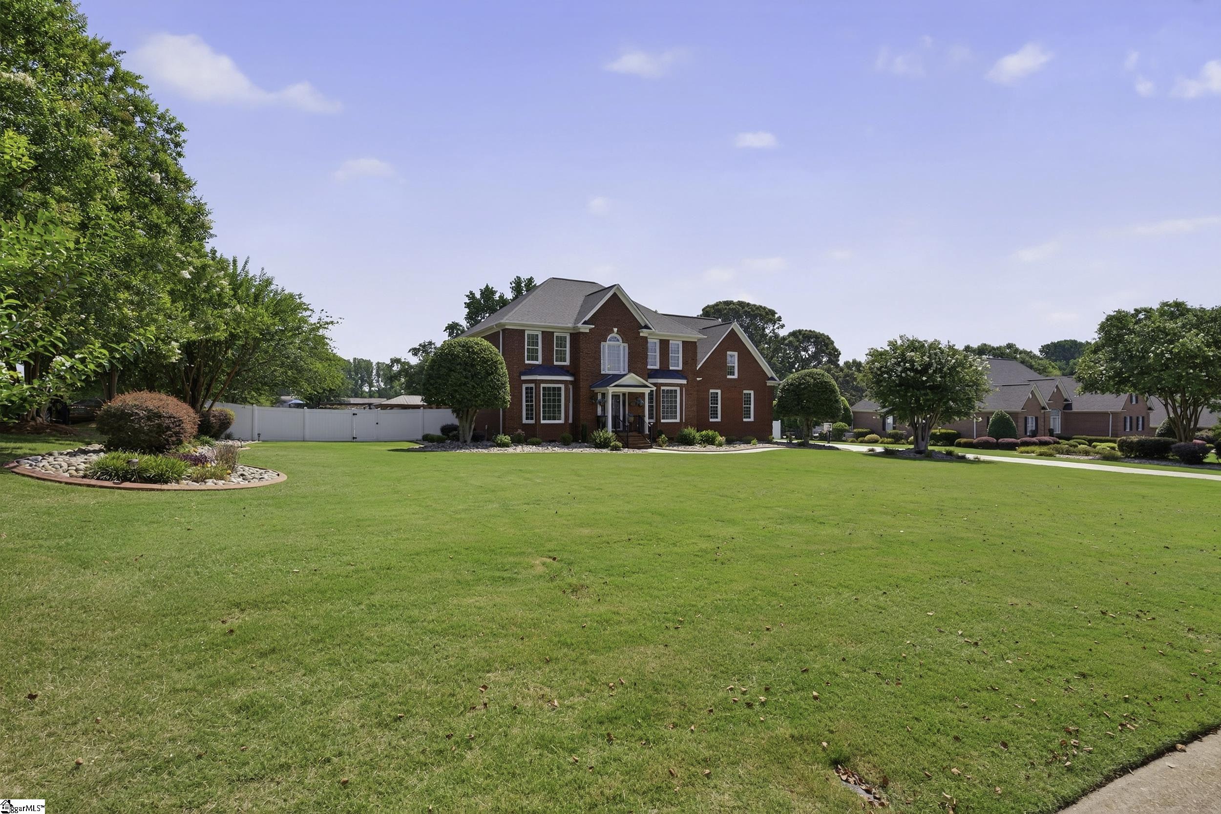 Boiling Springs, South Carolina, 29316, United States, 4 Bedrooms Bedrooms, ,3 BathroomsBathrooms,Residential,For Sale,1883333