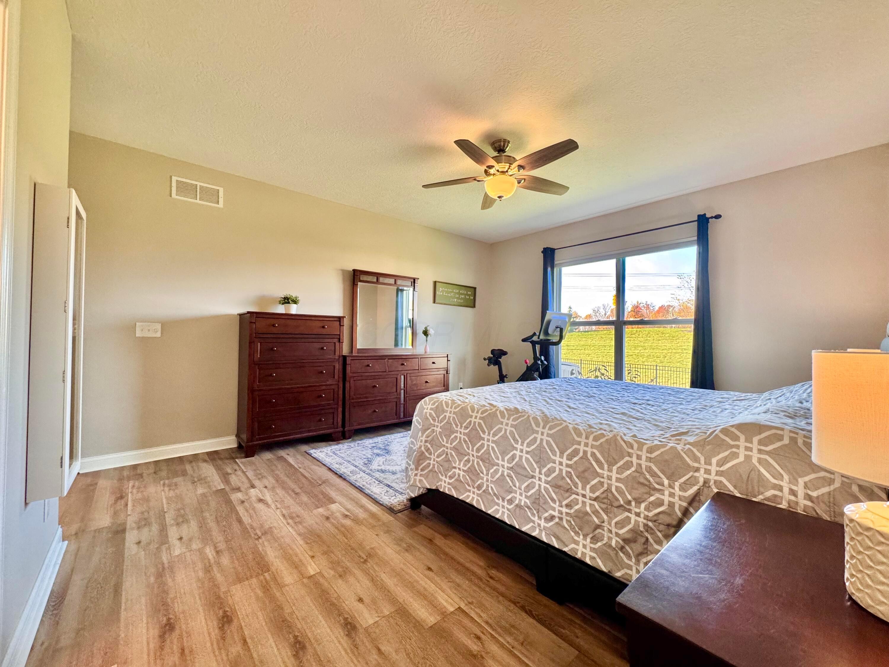 Powell, Ohio, 43065, United States, 3 Bedrooms Bedrooms, ,2 BathroomsBathrooms,Residential,For Sale,1989731