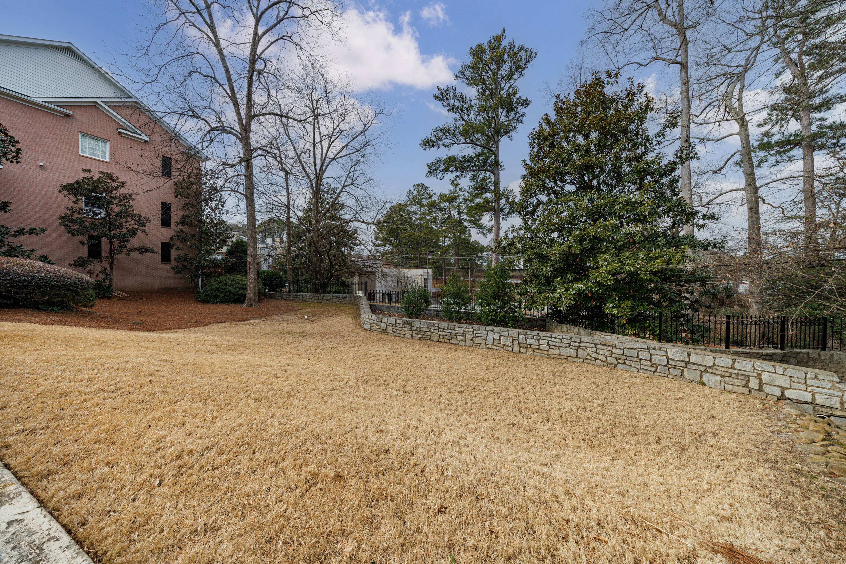  Beautiful Townhome in the Heart of Brookhaven - 物件實景