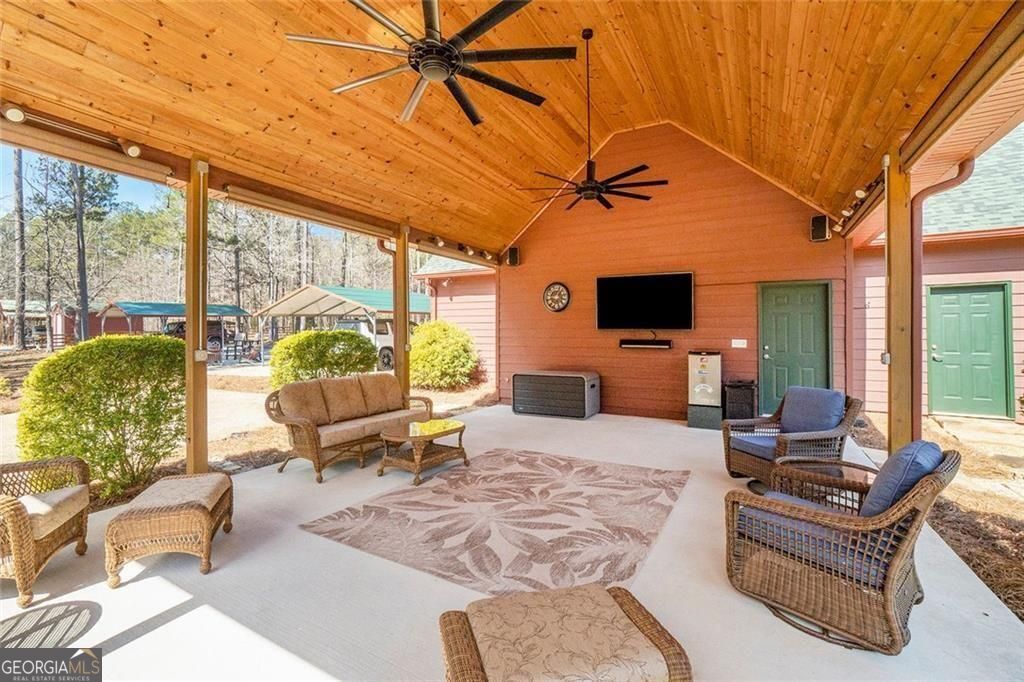 Jackson, Georgia, 30233, United States, 4 Bedrooms Bedrooms, ,4 BathroomsBathrooms,Residential,For Sale,1952976