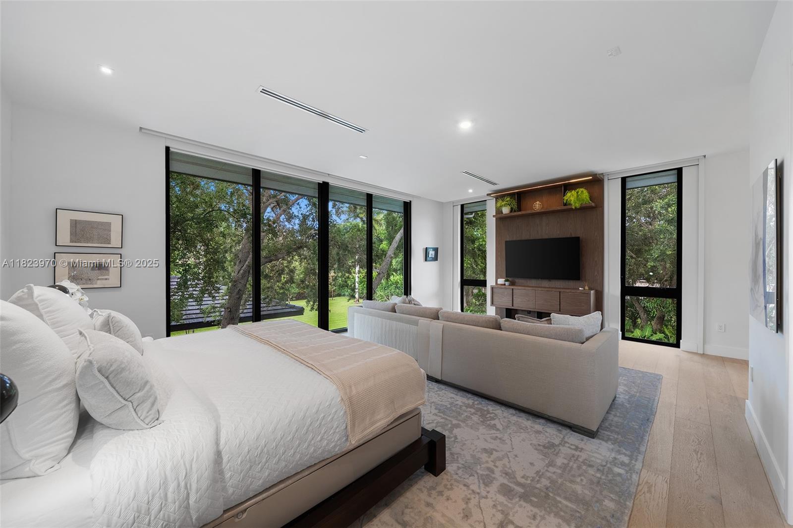 Pinecrest, Florida, 33156, United States, 7 Bedrooms Bedrooms, ,9 BathroomsBathrooms,Residential,For Sale,1885152