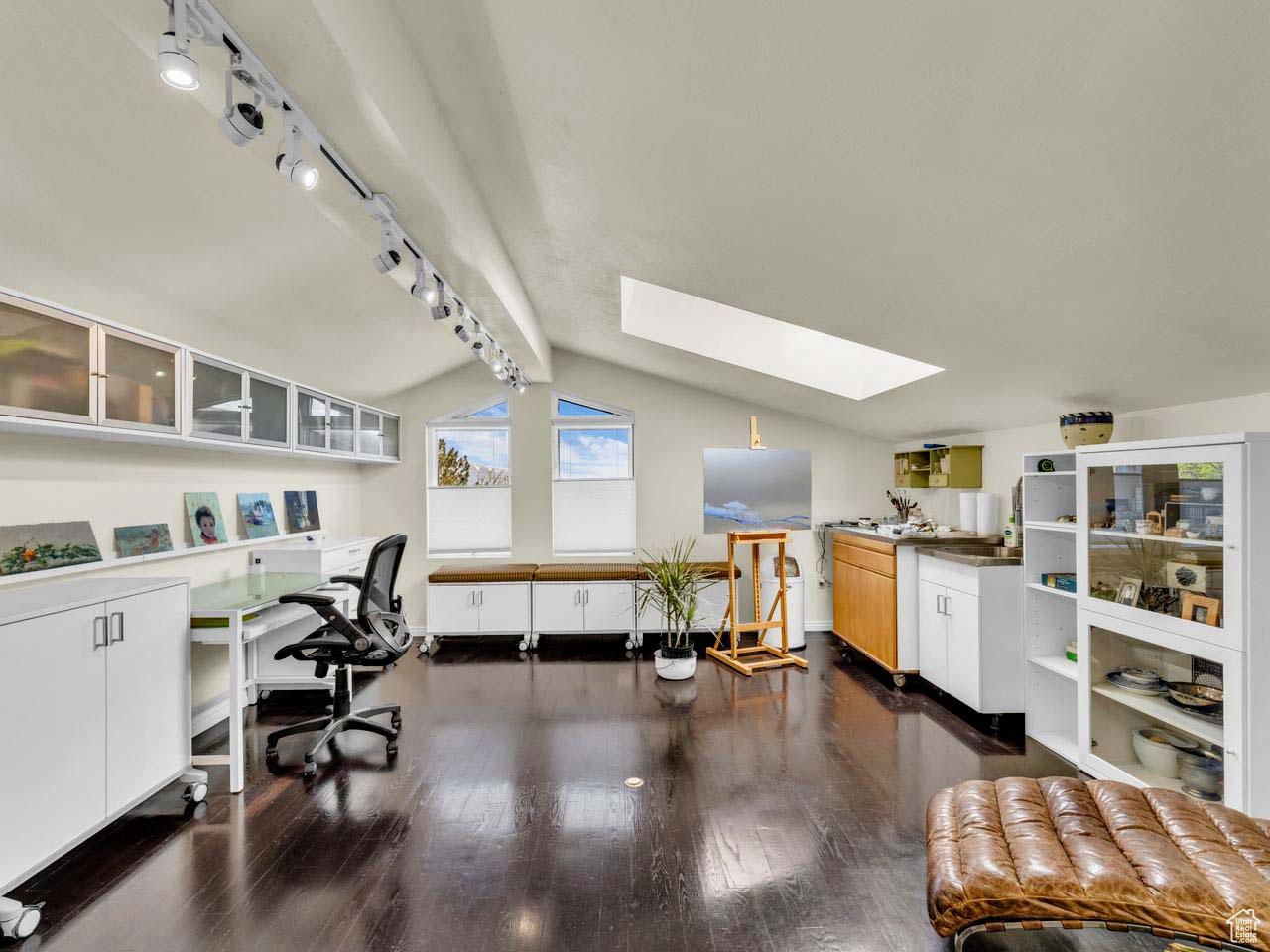 Salt Lake City, Utah, 84103, United States, 3 Bedrooms Bedrooms, ,3 BathroomsBathrooms,Residential,For Sale,1794274