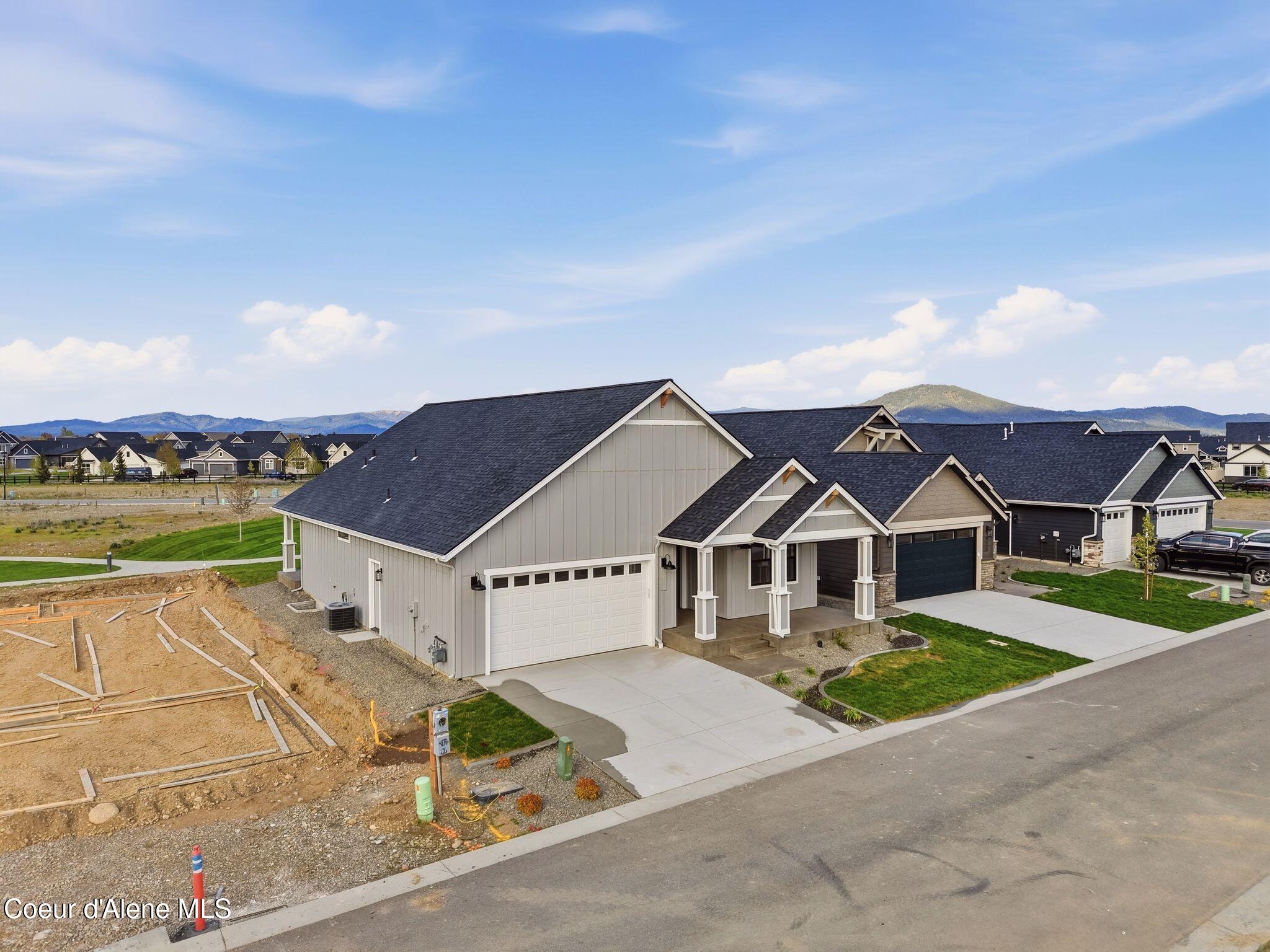 Coeur d'Alene, Idaho, 83815, United States, 4 Bedrooms Bedrooms, ,3 BathroomsBathrooms,Residential,For Sale,2039969