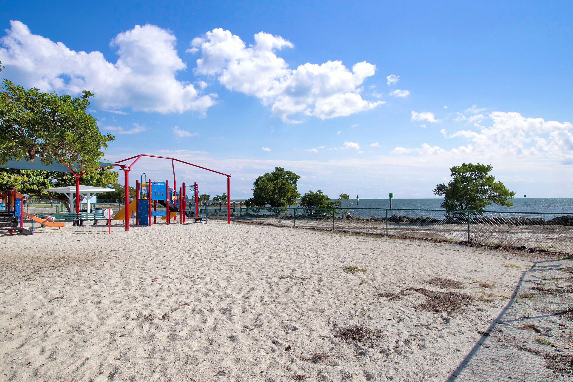 Tavernier, Florida, 33037, United States, 3 Bedrooms Bedrooms, ,2 BathroomsBathrooms,Residential,For Sale,2001643