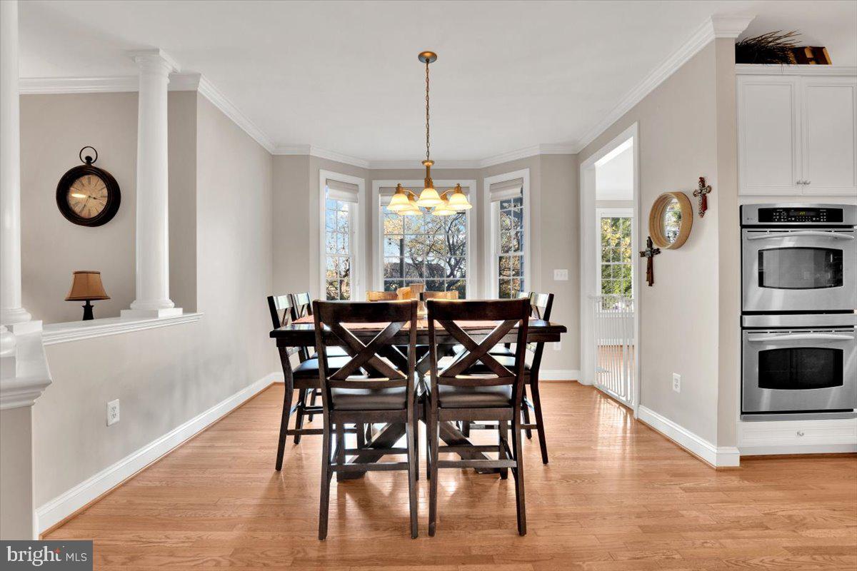 Hamilton, Virginia, 20158, United States, 4 Bedrooms Bedrooms, ,5 BathroomsBathrooms,Residential,For Sale,1987096