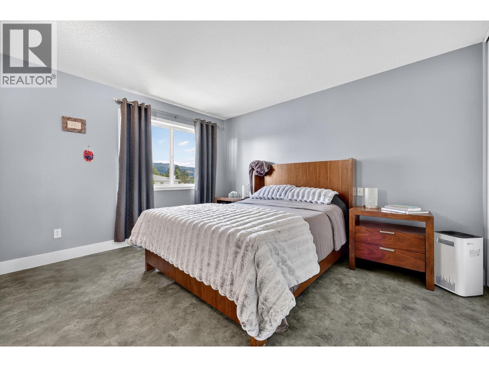 KELOWNA, British Columbia, V1X 7T6, CA, 4 Bedrooms Bedrooms, ,2 BathroomsBathrooms,Residential,For Sale,1918347