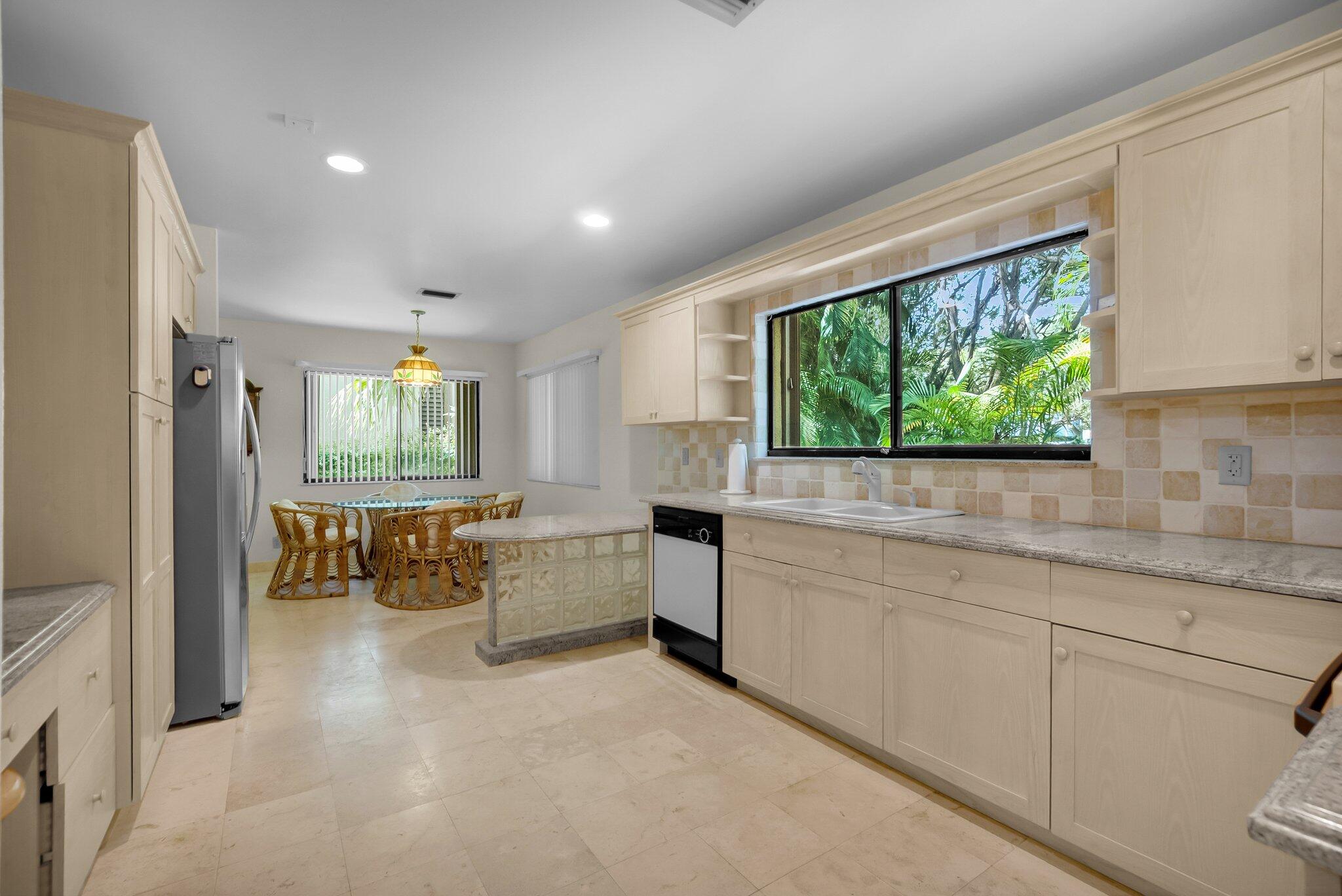 Boca Raton, Florida, 33486, United States, 3 Bedrooms Bedrooms, ,3 BathroomsBathrooms,Residential,For Sale,1839794