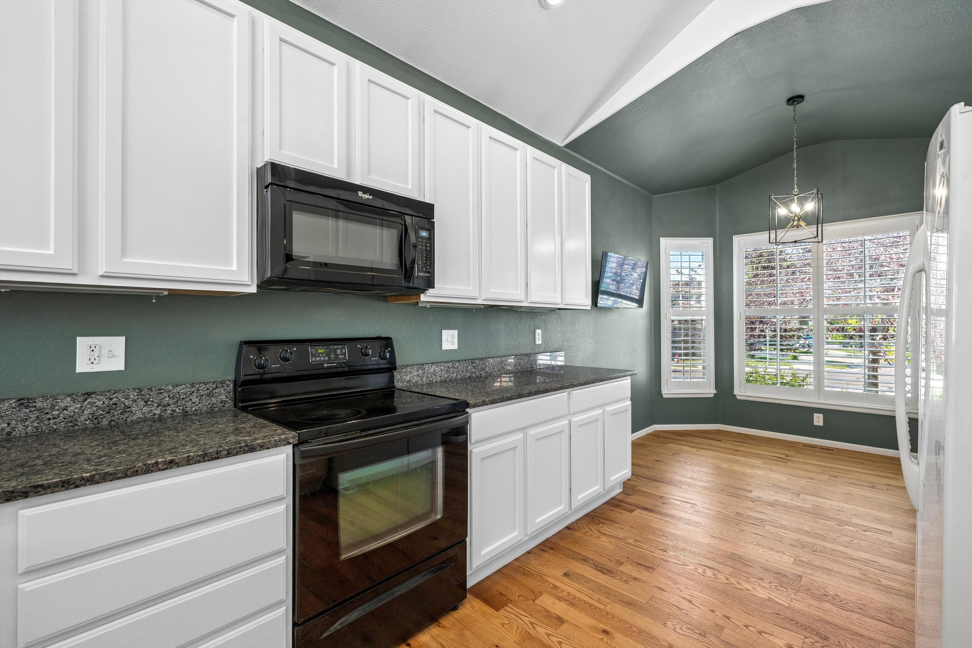  Updated 2 Story Home on the Fairway of Rocky Mountain National Golf Course - 物件實景