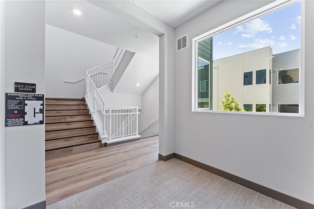 Irvine, California, 92618, United States, 2 Bedrooms Bedrooms, ,2 BathroomsBathrooms,Residential,For Sale,1988212