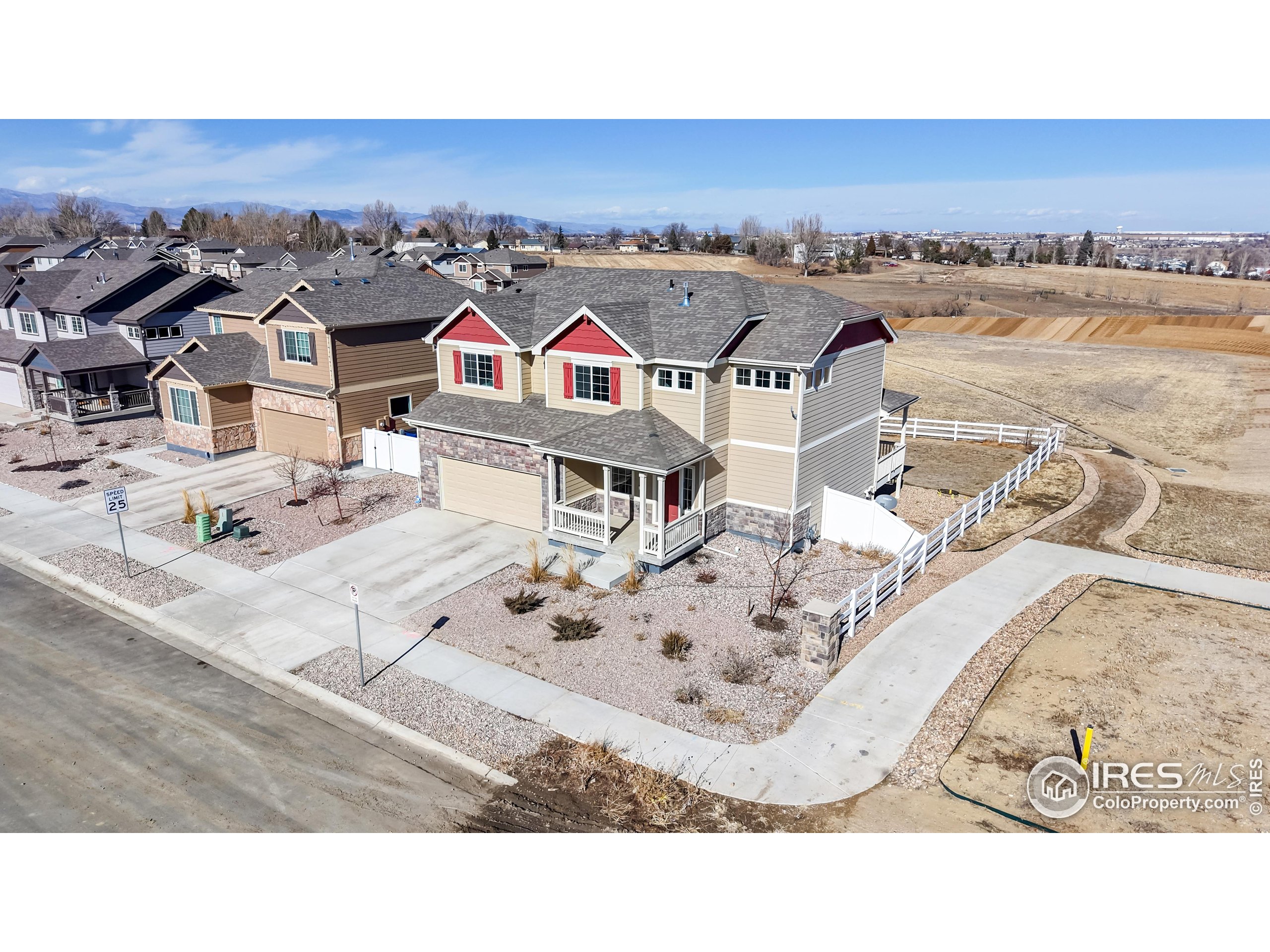 Johnstown, Colorado, 80534, United States, 4 Bedrooms Bedrooms, ,3 BathroomsBathrooms,Residential,For Sale,1911413