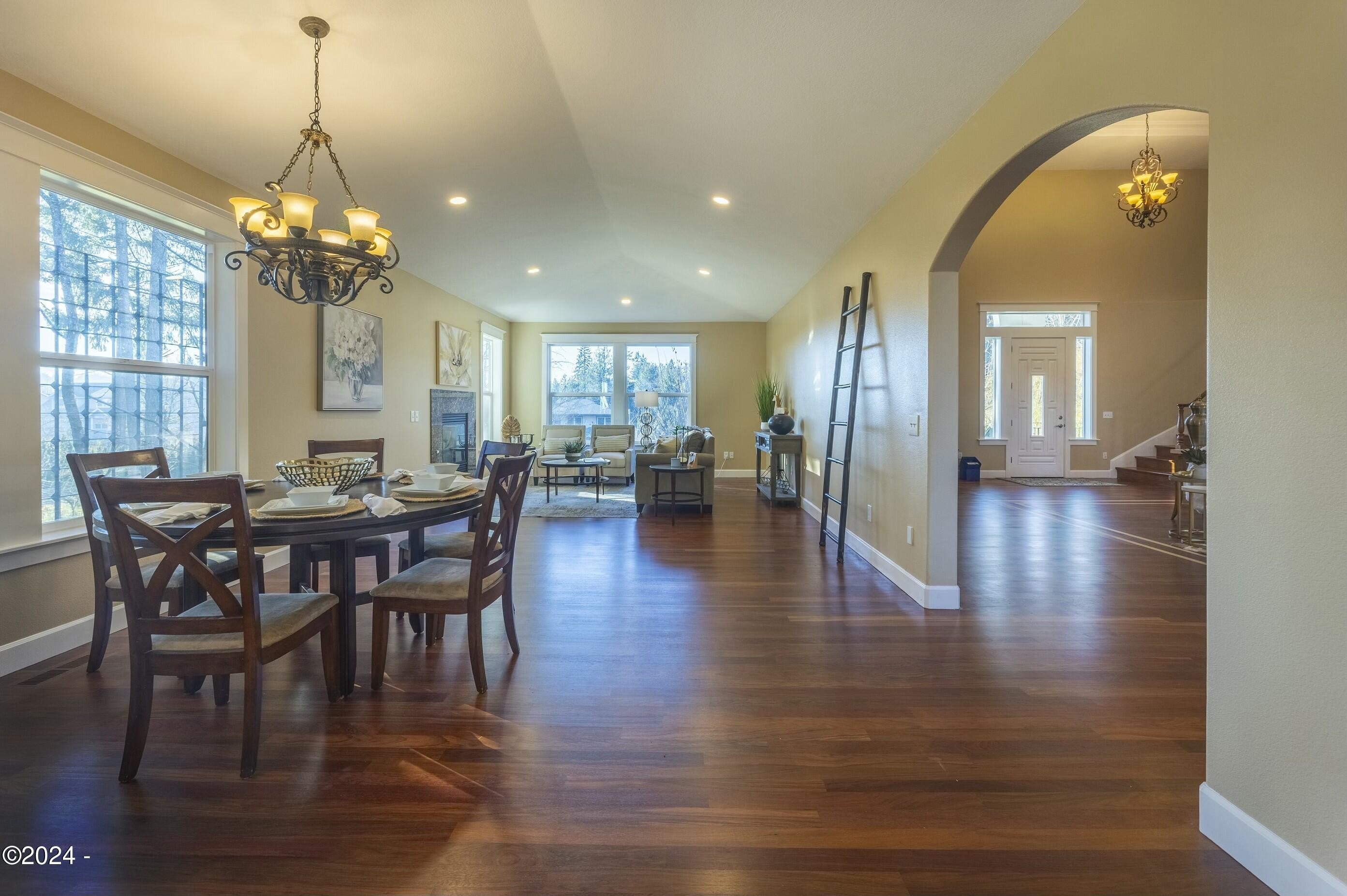 12989 SE Mountain Gate, Happy Valley, Oregon, 97086, United States, 4 Bedrooms Bedrooms, ,5 BathroomsBathrooms,Residential,For Sale,12989 SE Mountain Gate,1668514