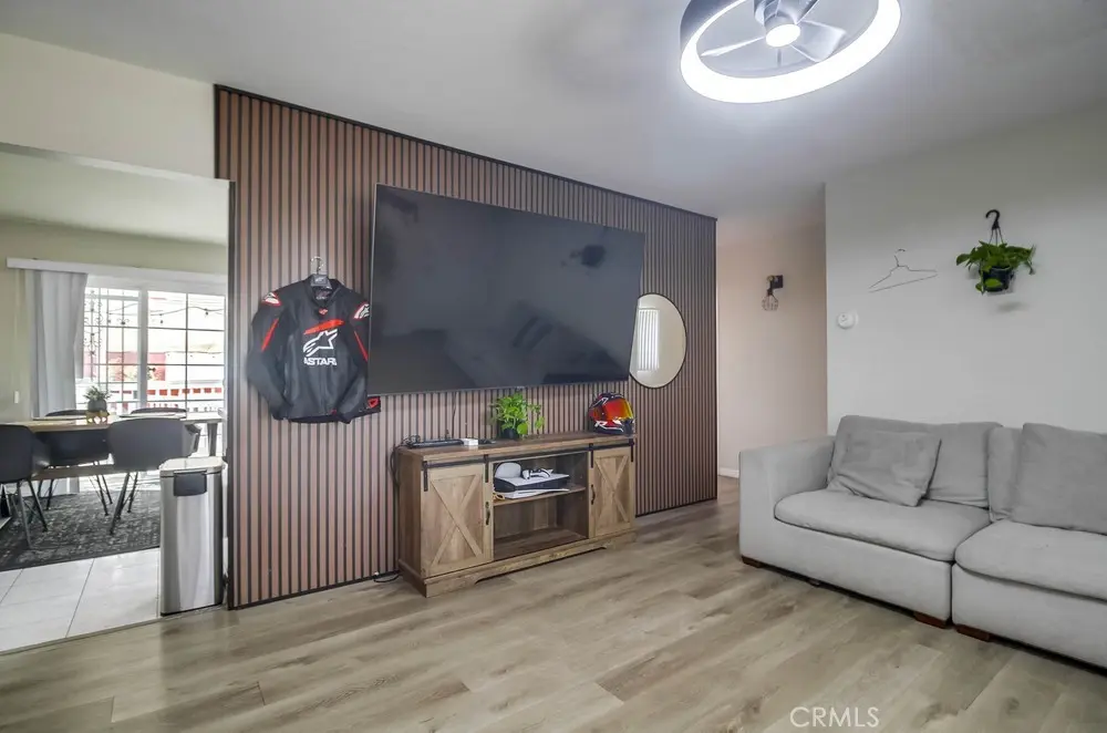 San Ysidro, California, 92173, United States, 3 Bedrooms Bedrooms, ,2 BathroomsBathrooms,Residential,For Sale,1982228