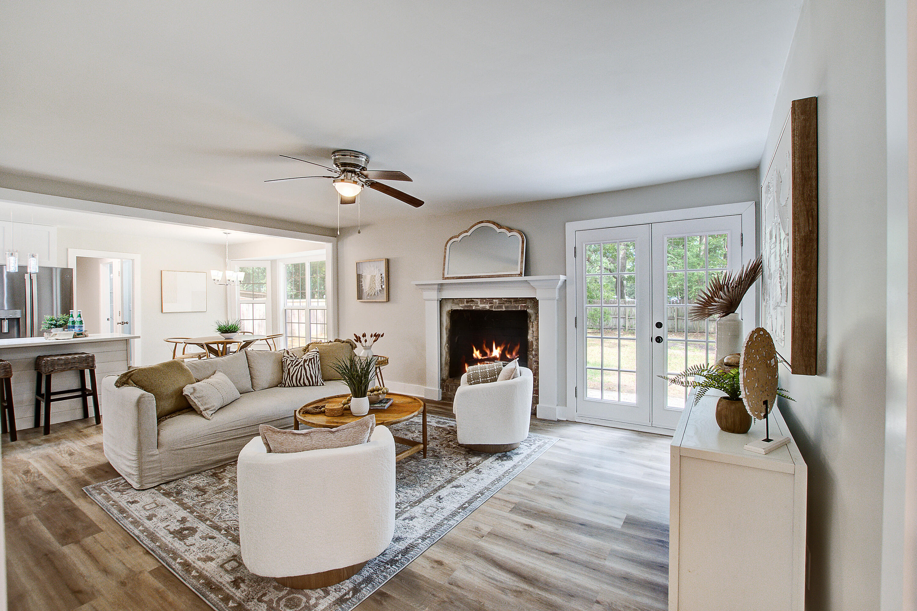 Summerville, South Carolina, 29485, United States, 6 Bedrooms Bedrooms, ,3 BathroomsBathrooms,Residential,For Sale,1950313