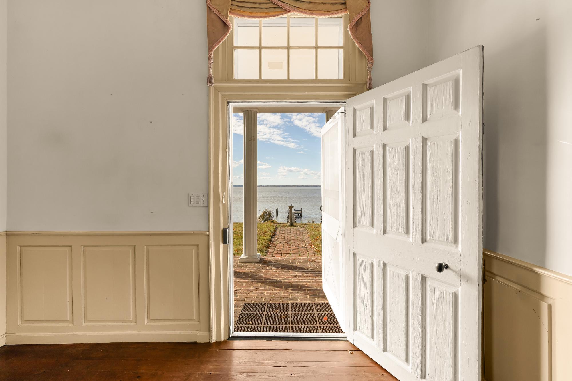  4509 Carlby Lane, Alexandria, VA, 22309 - 物件實景
