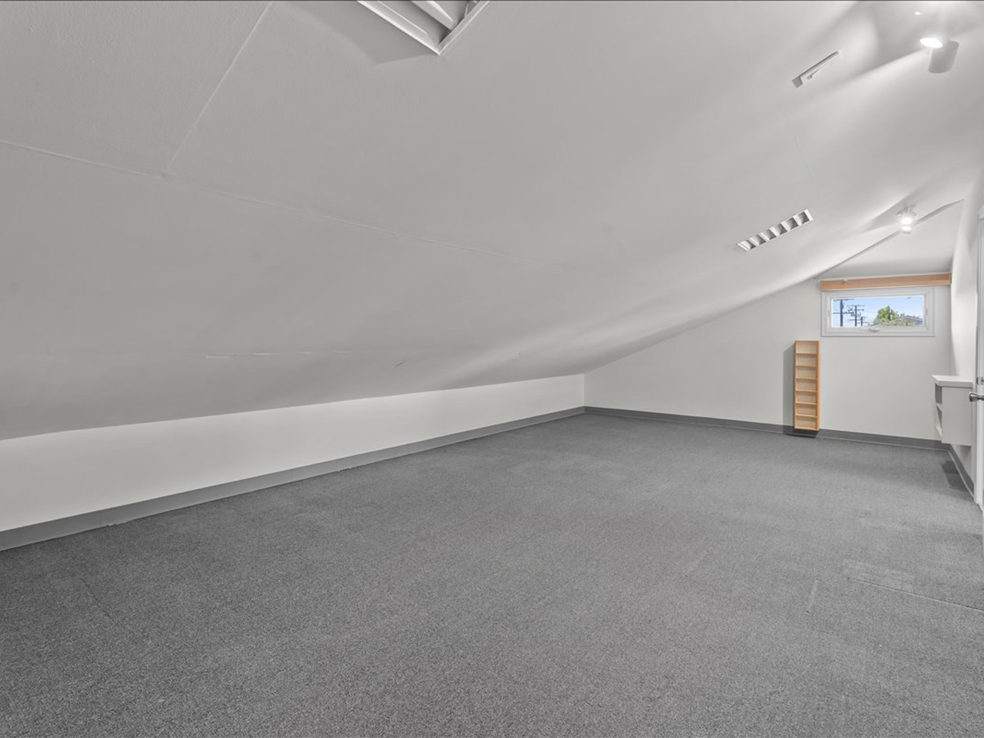  1828 Andreo Avenue, Torrance, CA 90501 - 物件實景