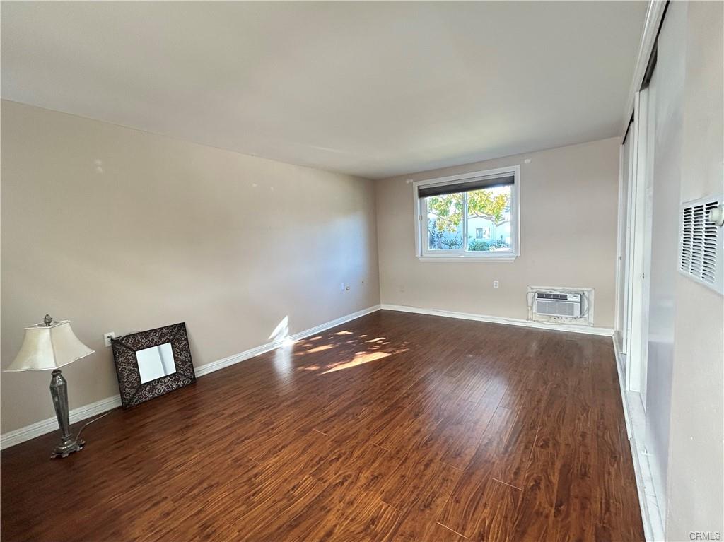 Laguna Woods, California, 92637, United States, 2 Bedrooms Bedrooms, ,1 BathroomBathrooms,Residential,For Sale,2010808