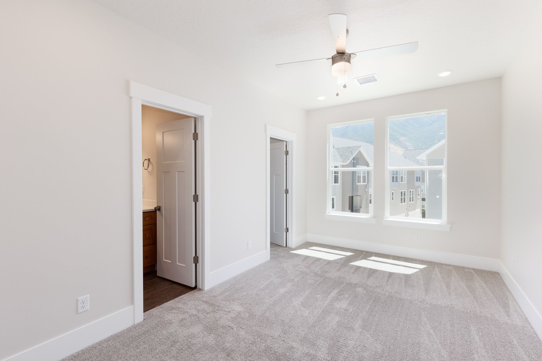  Beautiful Three-Bedroom Townhome at The Ridge at Spanish Fork - 物件實景