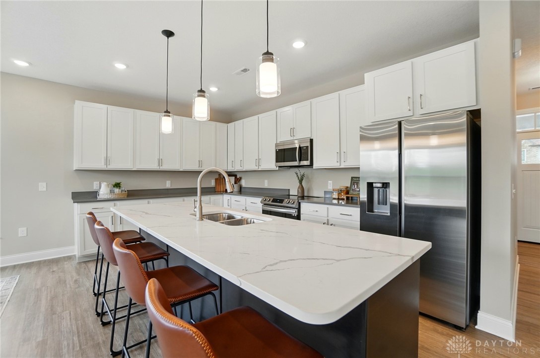 Springfield, Ohio, 45502, United States, 3 Bedrooms Bedrooms, ,3 BathroomsBathrooms,Residential,For Sale,1987754