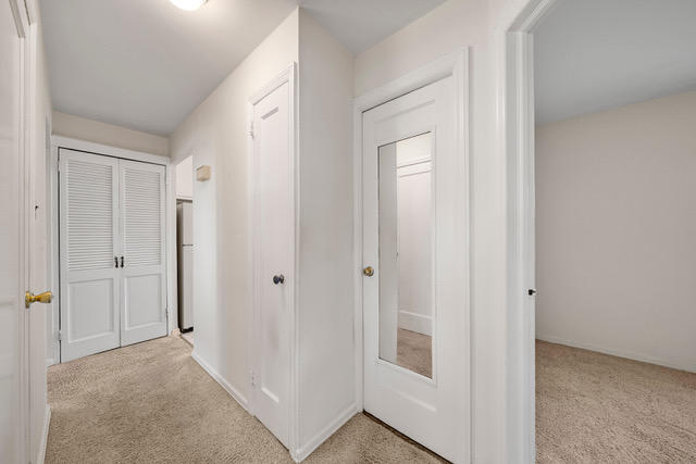 Fair Lawn, New Jersey, 07410, United States, 4 Bedrooms Bedrooms, ,2 BathroomsBathrooms,Residential,For Sale,1992454