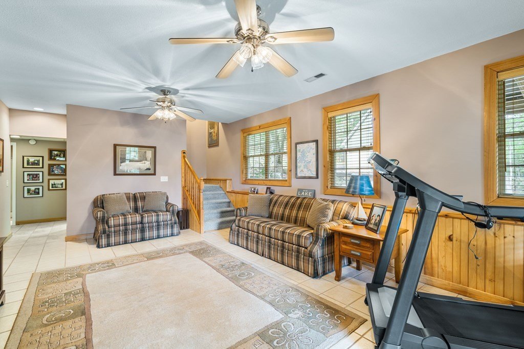 Young Harris, Georgia, 30582, United States, 4 Bedrooms Bedrooms, ,4 BathroomsBathrooms,Residential,For Sale,1979770