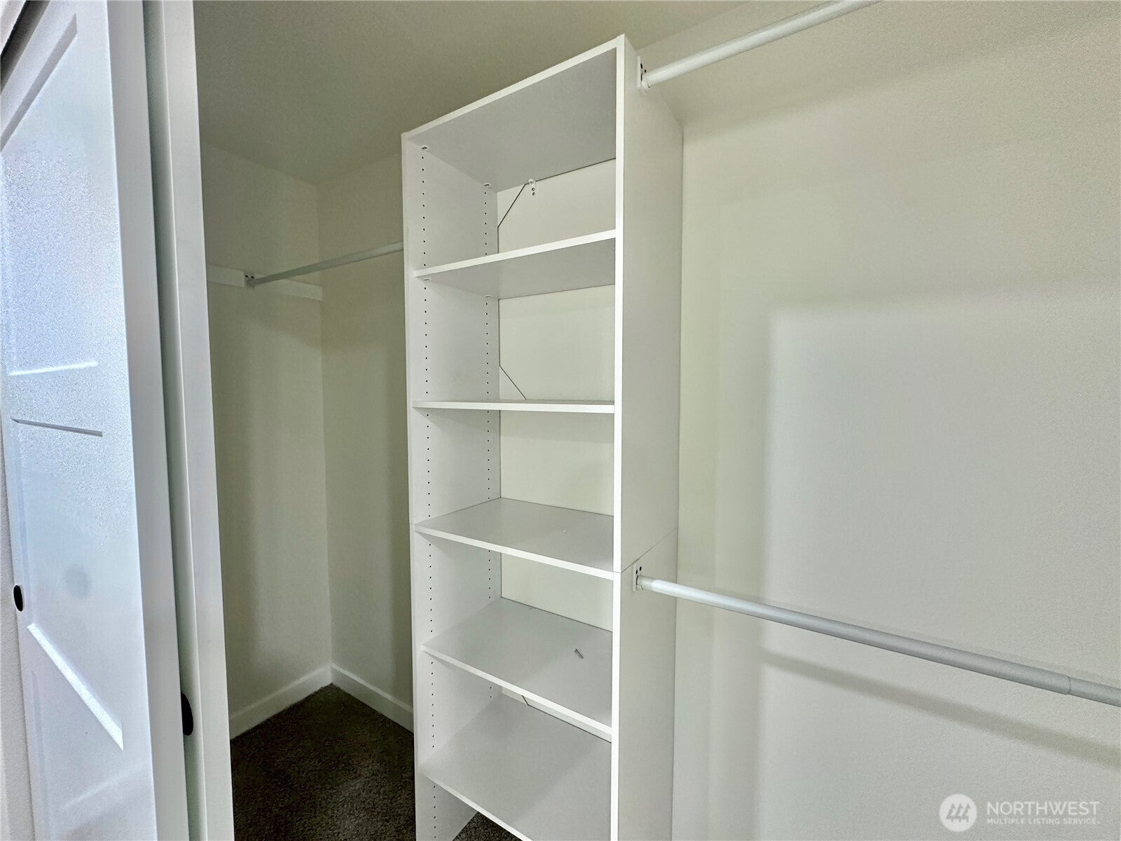 Olympia, Washington, 98516, United States, 4 Bedrooms Bedrooms, ,3 BathroomsBathrooms,Residential,For Sale,1905685