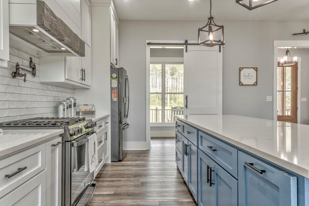 Cohutta, Georgia, 30710, United States, 4 Bedrooms Bedrooms, ,5 BathroomsBathrooms,Residential,For Sale,1792903