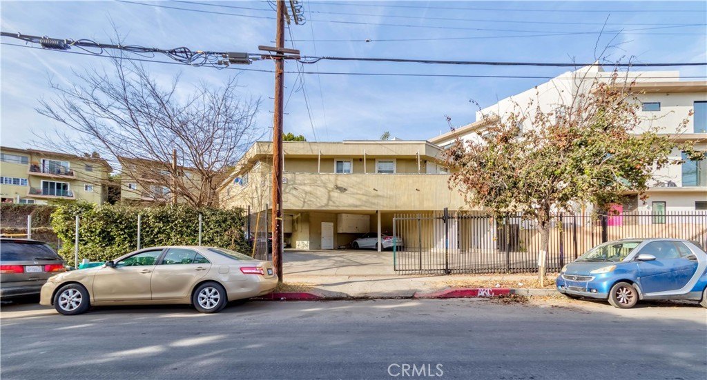 Los Angeles, California, 90057, United States, 7 Bedrooms Bedrooms, ,6 BathroomsBathrooms,Residential,For Sale,1694487