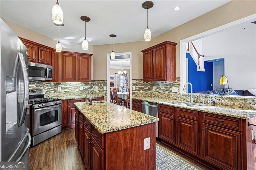 Powder Springs, Georgia, 30127, United States, 6 Bedrooms Bedrooms, ,4 BathroomsBathrooms,Residential,For Sale,2010125