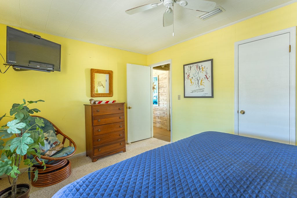 Saint George Island, Florida, 32328, United States, 4 Bedrooms Bedrooms, ,2 BathroomsBathrooms,Residential,For Sale,2005287