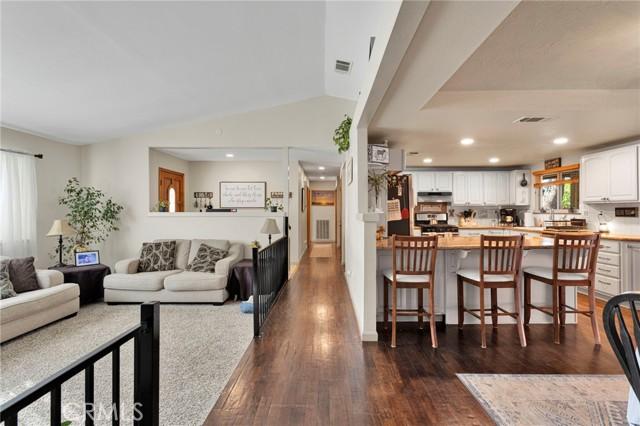 Apple Valley, California, 92307, United States, 3 Bedrooms Bedrooms, ,2 BathroomsBathrooms,Residential,For Sale,1951726