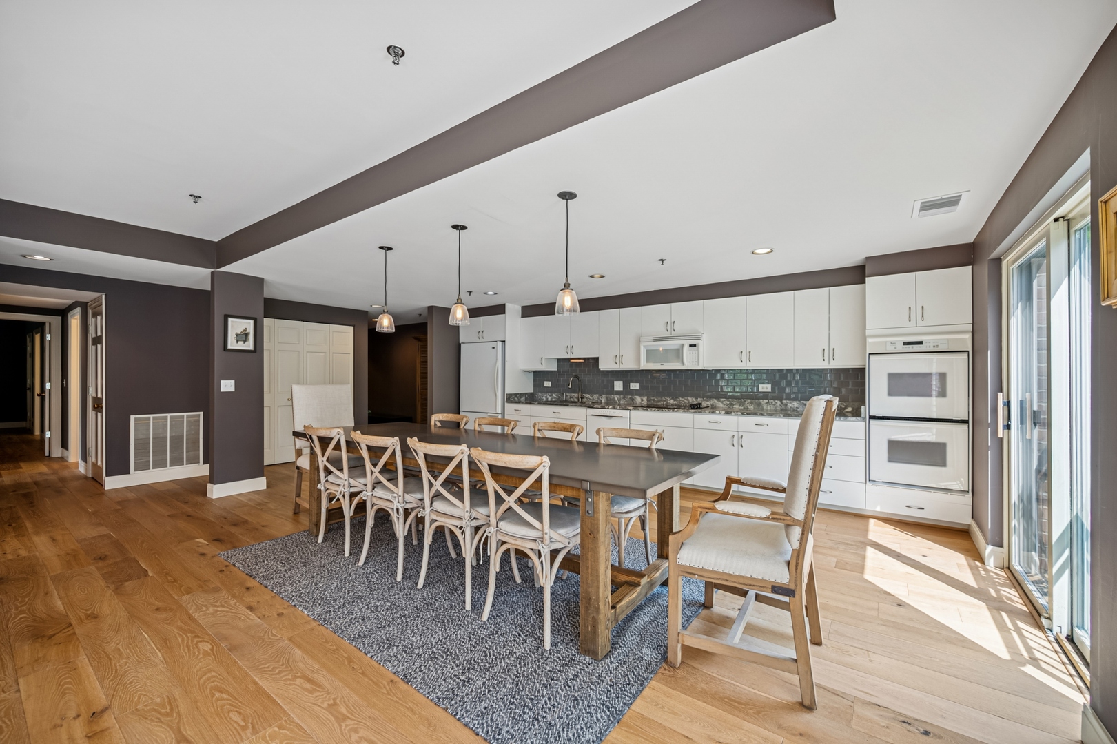 Lake Forest, Illinois, 60045, United States, 3 Bedrooms Bedrooms, ,2 BathroomsBathrooms,Residential,For Sale,1940647