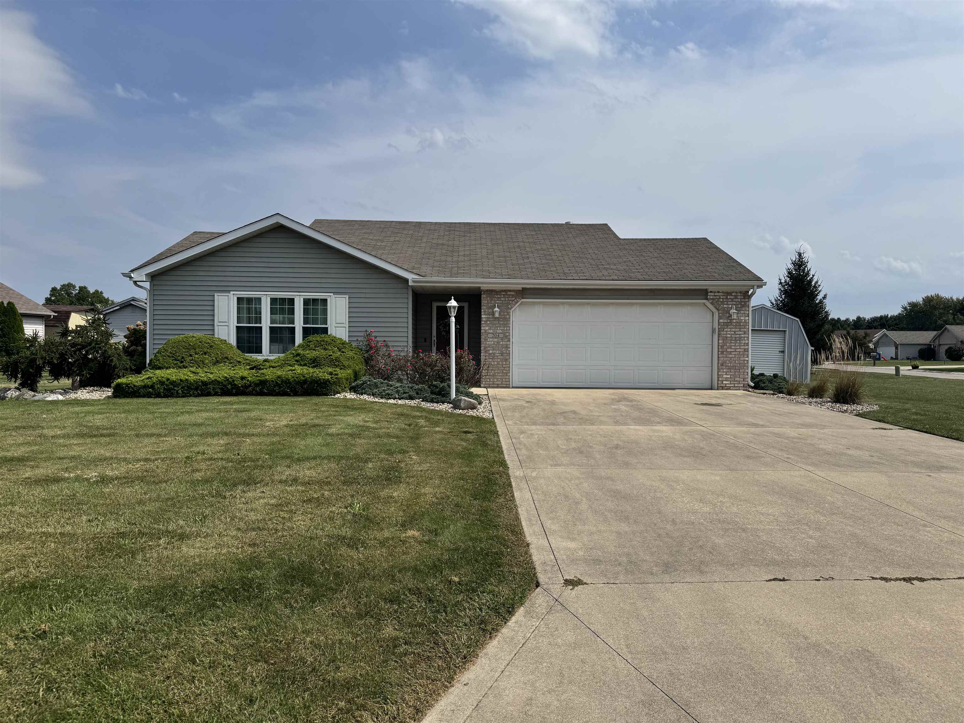 Heide Ln, Milford, IN 46542