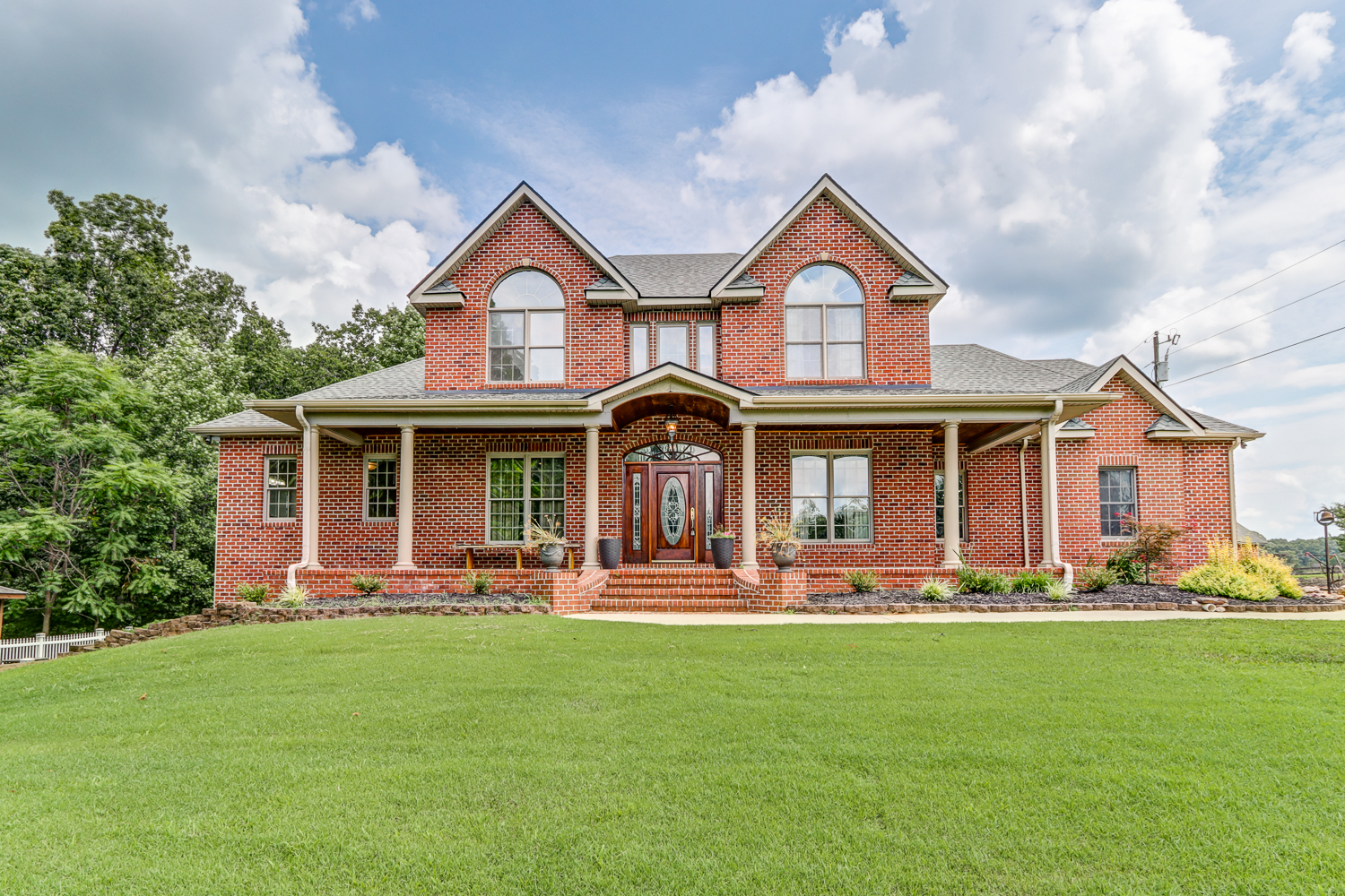 Appomattox, Virginia, 24522, United States, 4 Bedrooms Bedrooms, ,Residential,For Sale,1905819