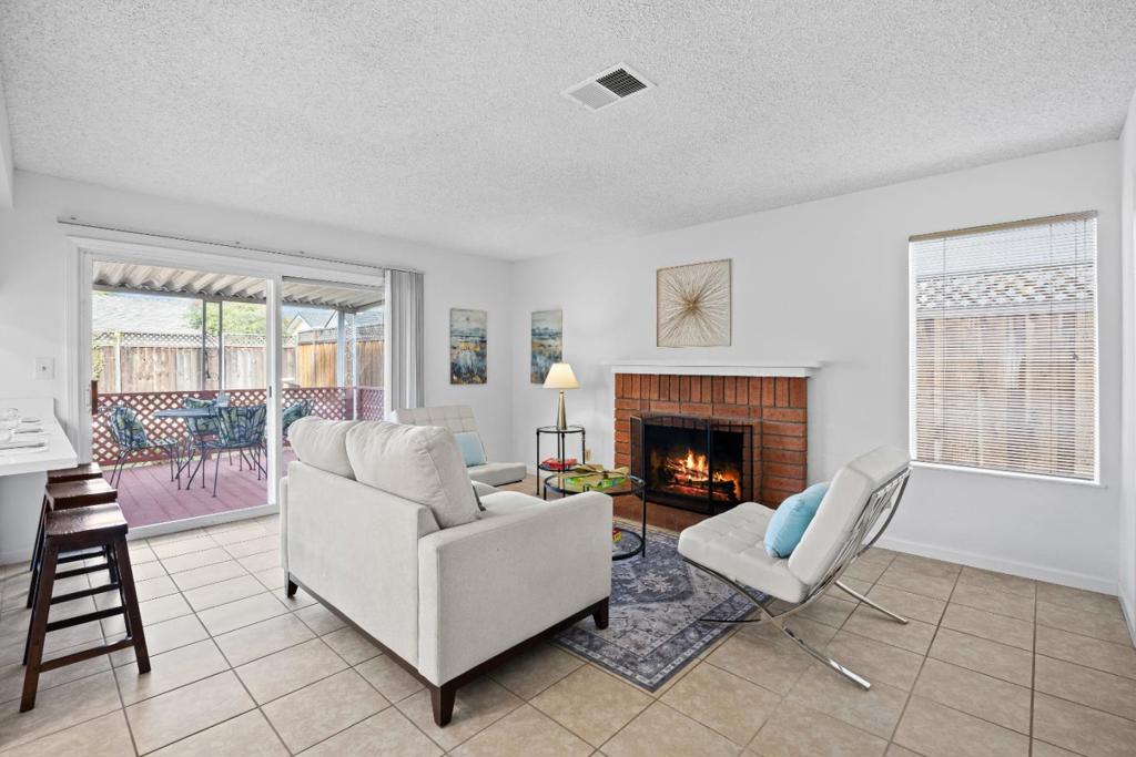 San Jose, California, 95111, United States, 4 Bedrooms Bedrooms, ,3 BathroomsBathrooms,Residential,For Sale,2000378