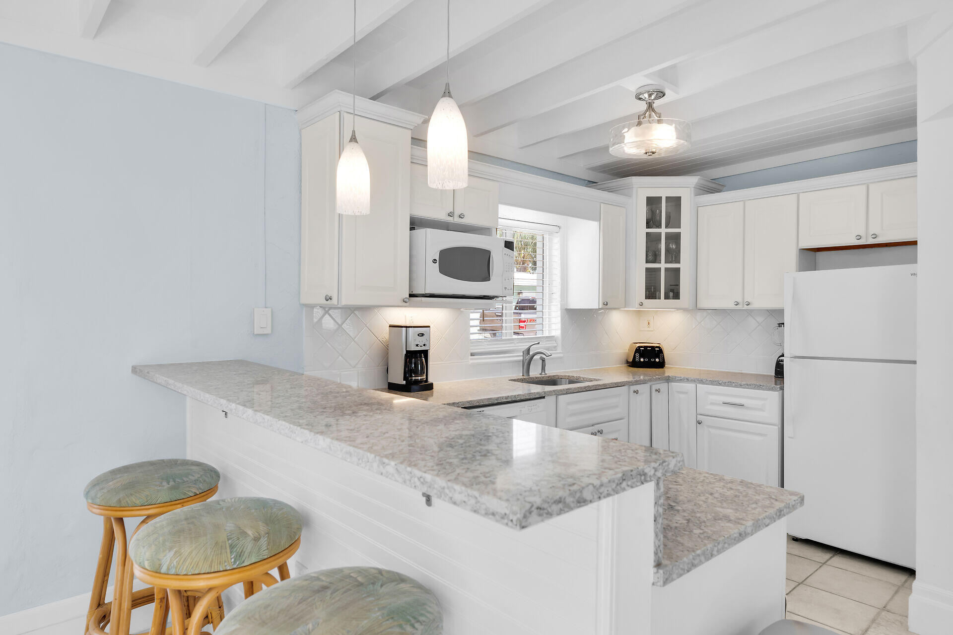 MARATHON, Florida, 33050, United States, 2 Bedrooms Bedrooms, ,2 BathroomsBathrooms,Residential,For Sale,1989170