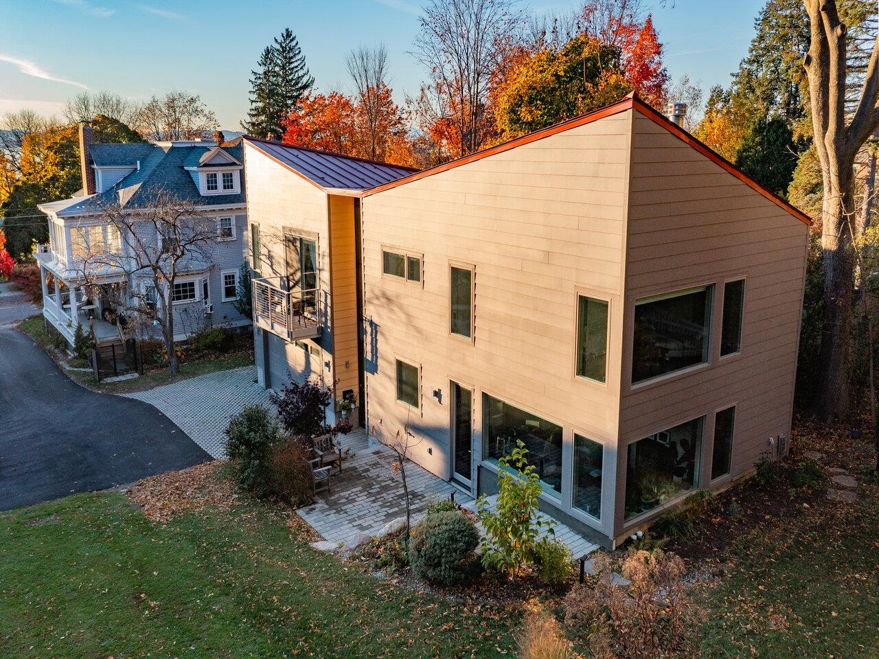 Burlington, Vermont, 05401, United States, ,Residential,For Sale,1951087