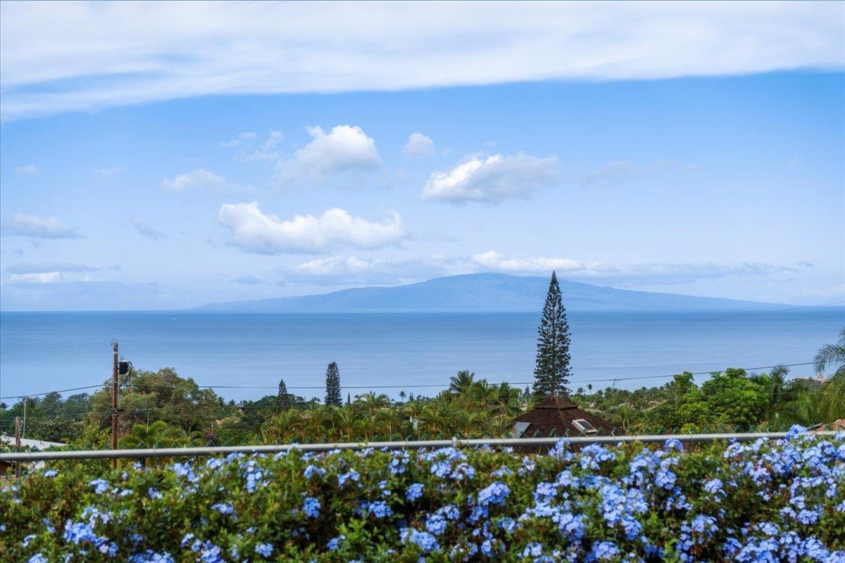 Kihei, Hawaii, 96753, United States, 2 Bedrooms Bedrooms, ,1 BathroomBathrooms,Residential,For Sale,1998812