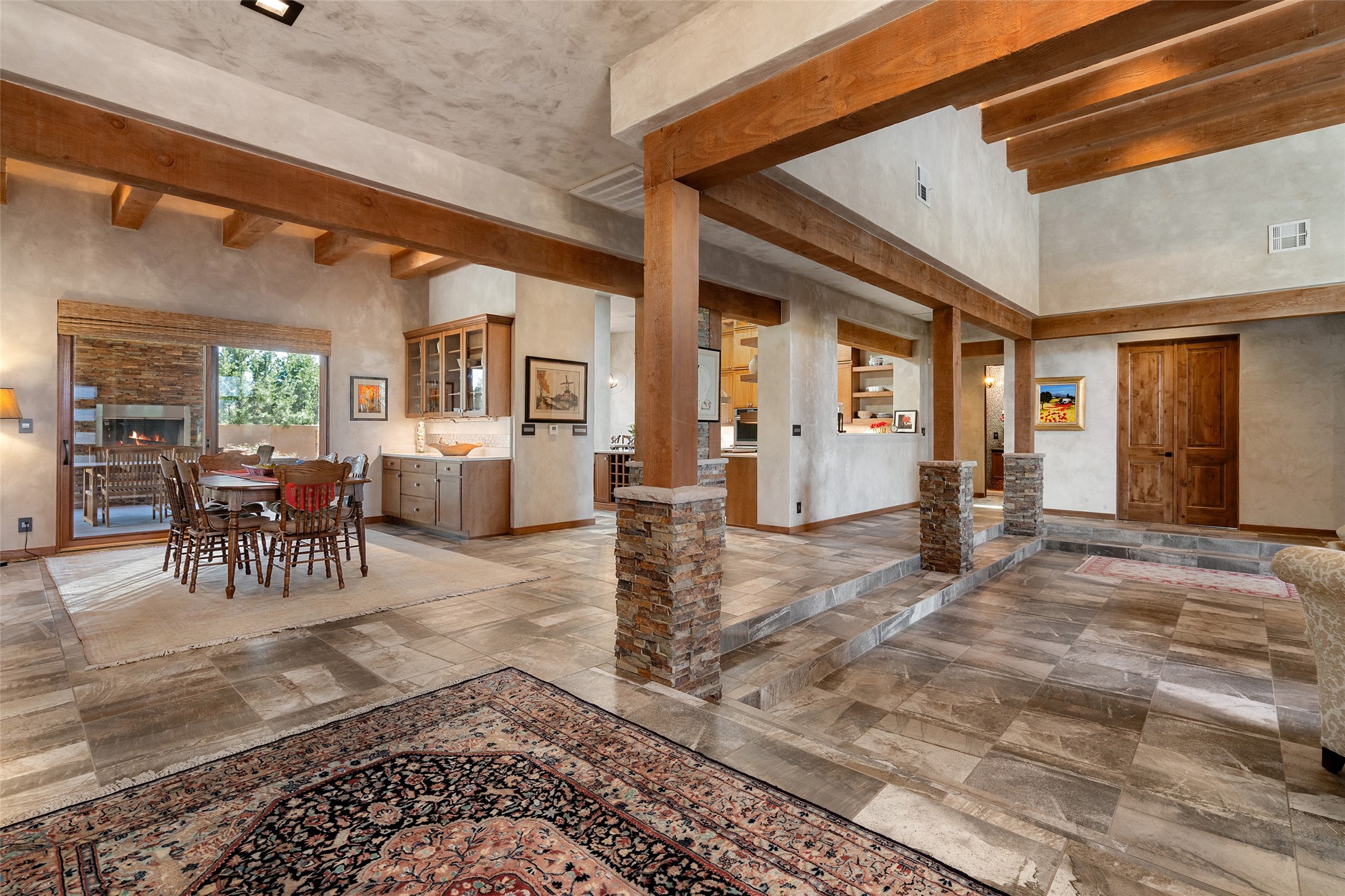  4 W. Golden Eagle - 物件實景