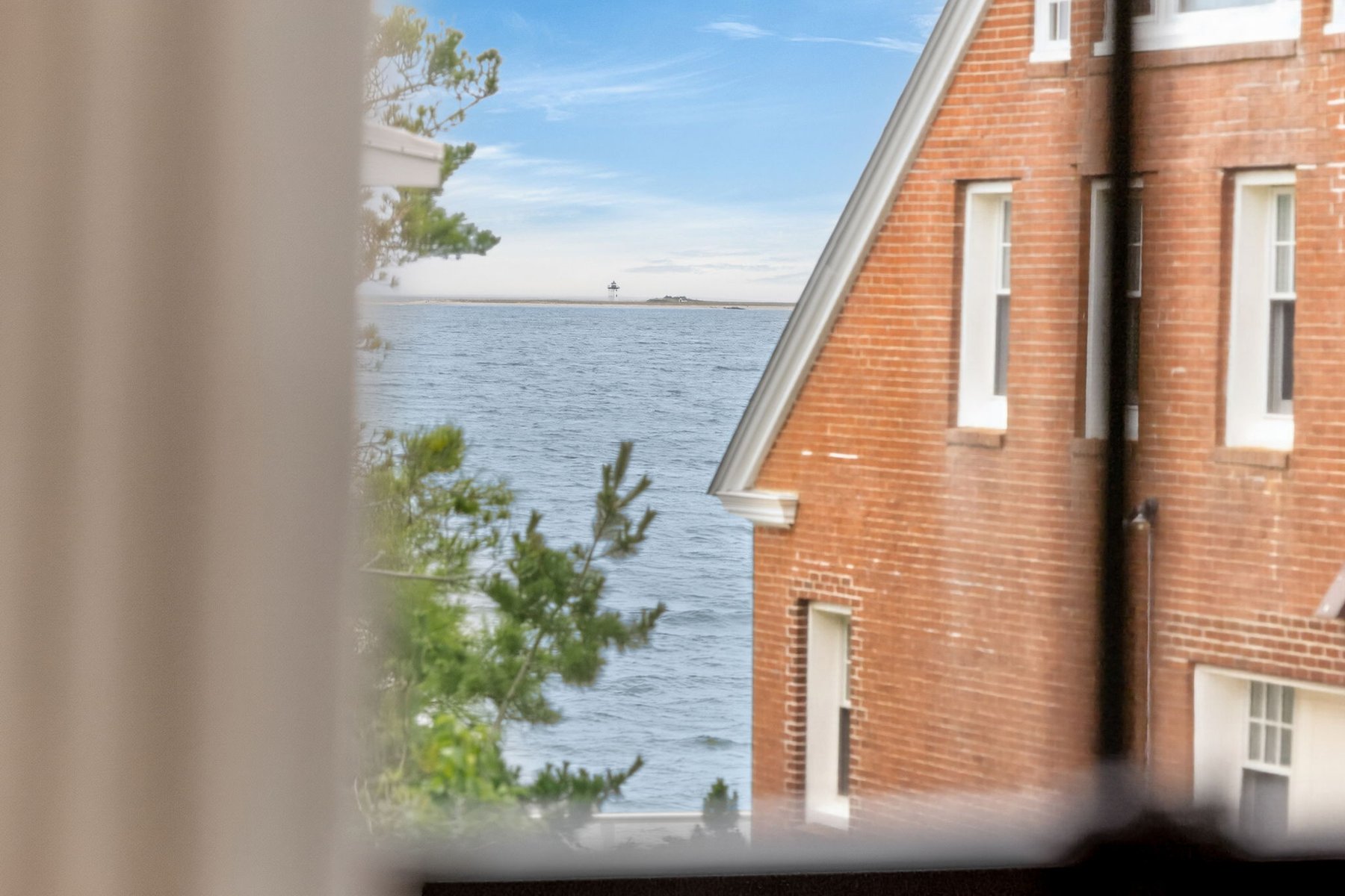  East End New Construction with Bay Views - 物件實景
