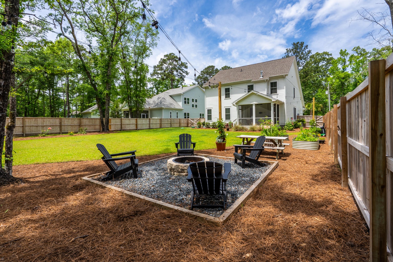 Hollywood, South Carolina, 29449, United States, 4 Bedrooms Bedrooms, ,4 BathroomsBathrooms,Residential,For Sale,1898776