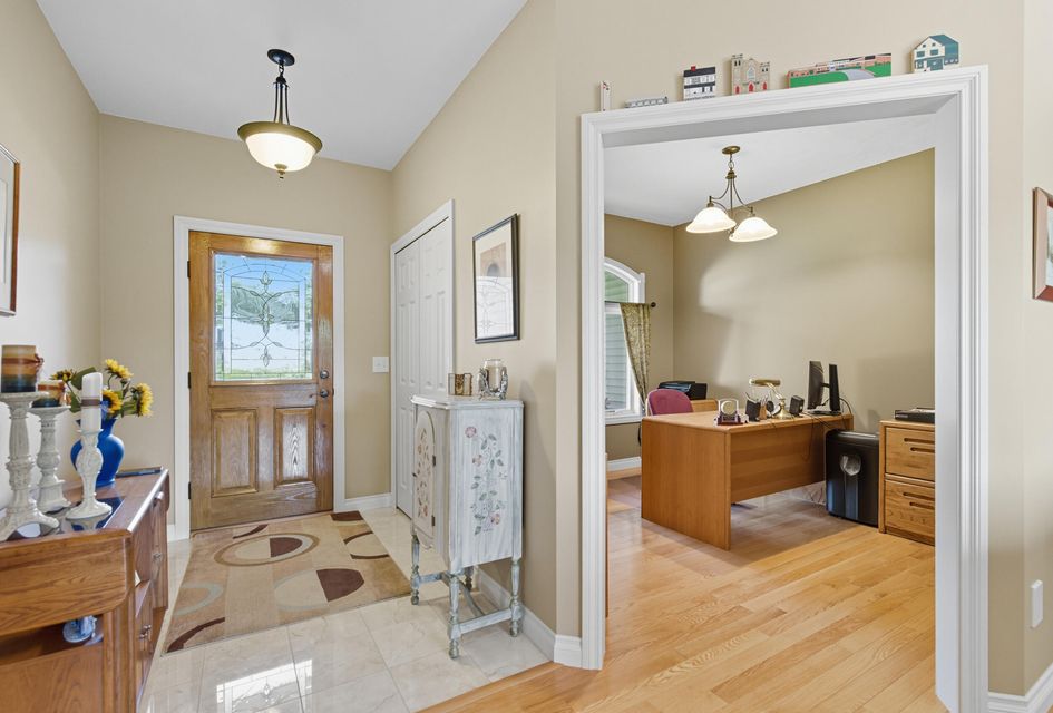 Big Rapids, Michigan, 49307, United States, 3 Bedrooms Bedrooms, ,4 BathroomsBathrooms,Residential,For Sale,1976014