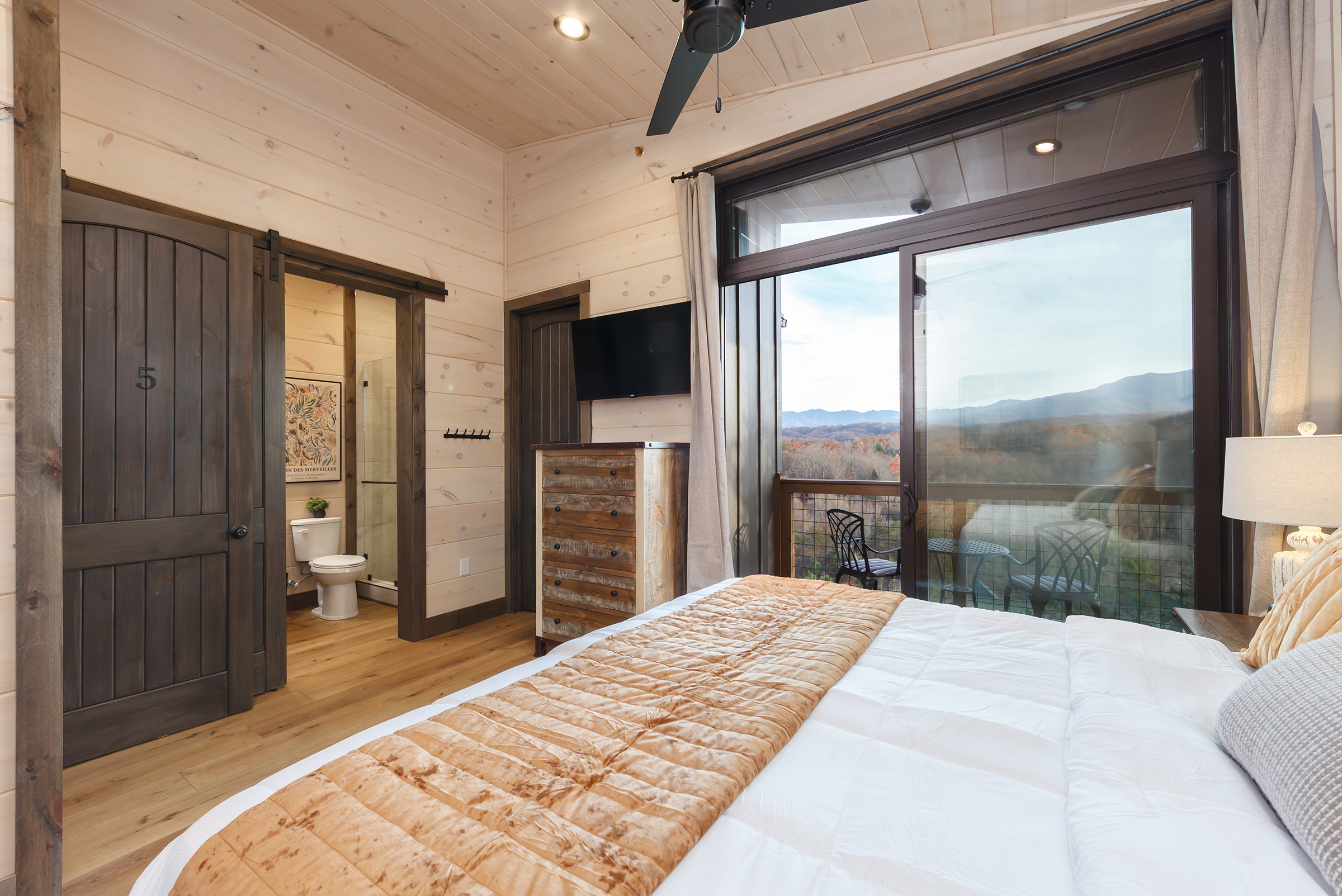 John Sevier, Tennessee, 37876, United States, 6 Bedrooms Bedrooms, ,8 BathroomsBathrooms,Residential,For Sale,2000346