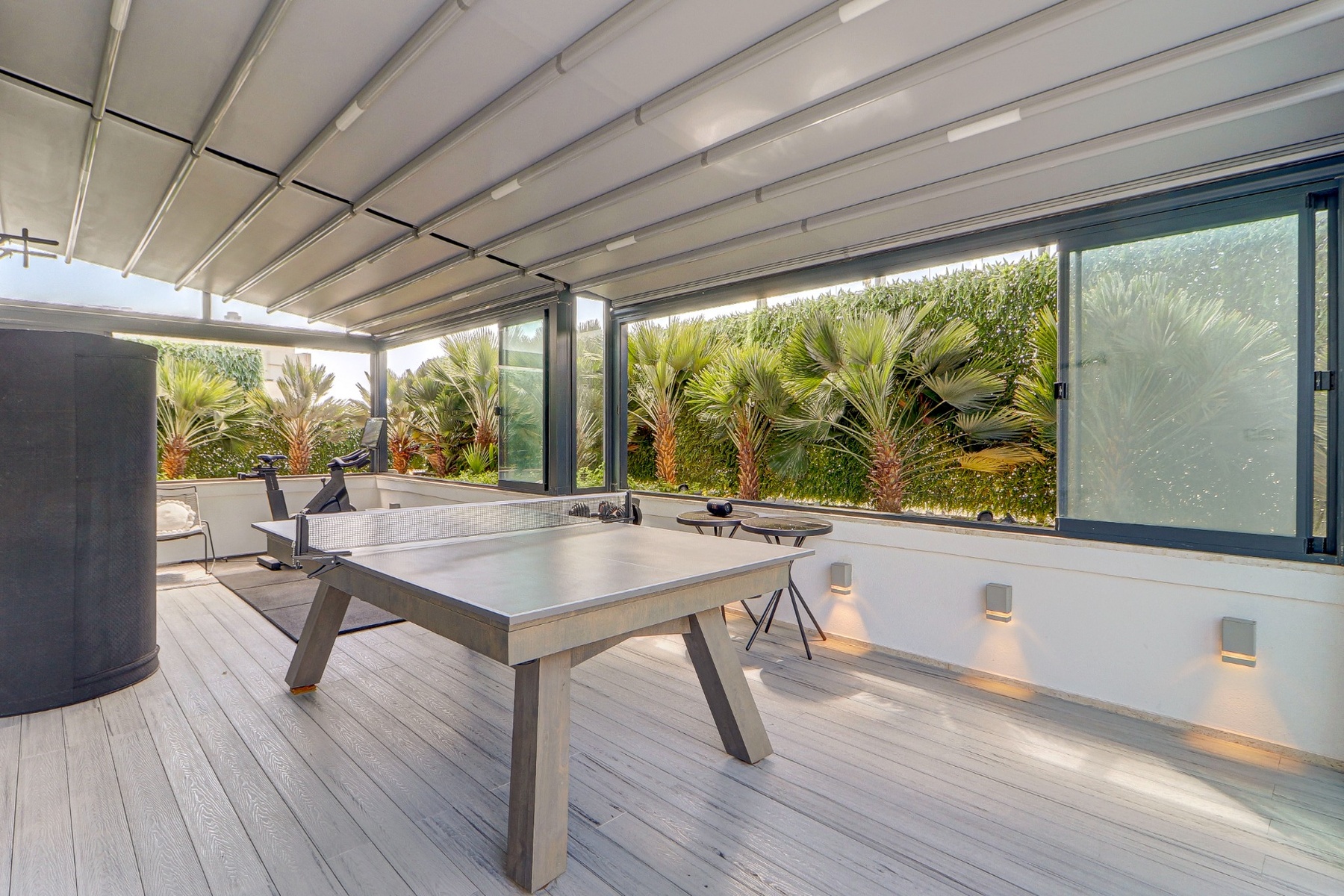  Luxurious Fully Furnished Duplex Penthouse with Pool - 物件實景