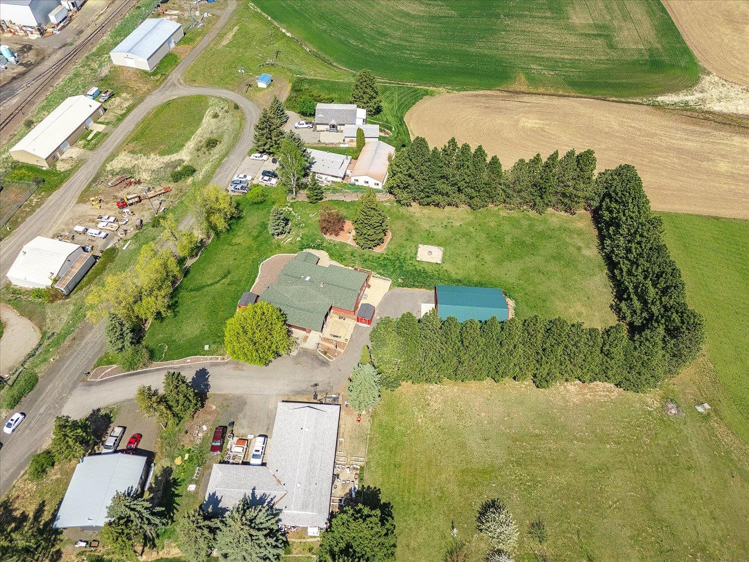 Fairfield, Washington, 99012, United States, 5 Bedrooms Bedrooms, ,3 BathroomsBathrooms,Residential,For Sale,1796897