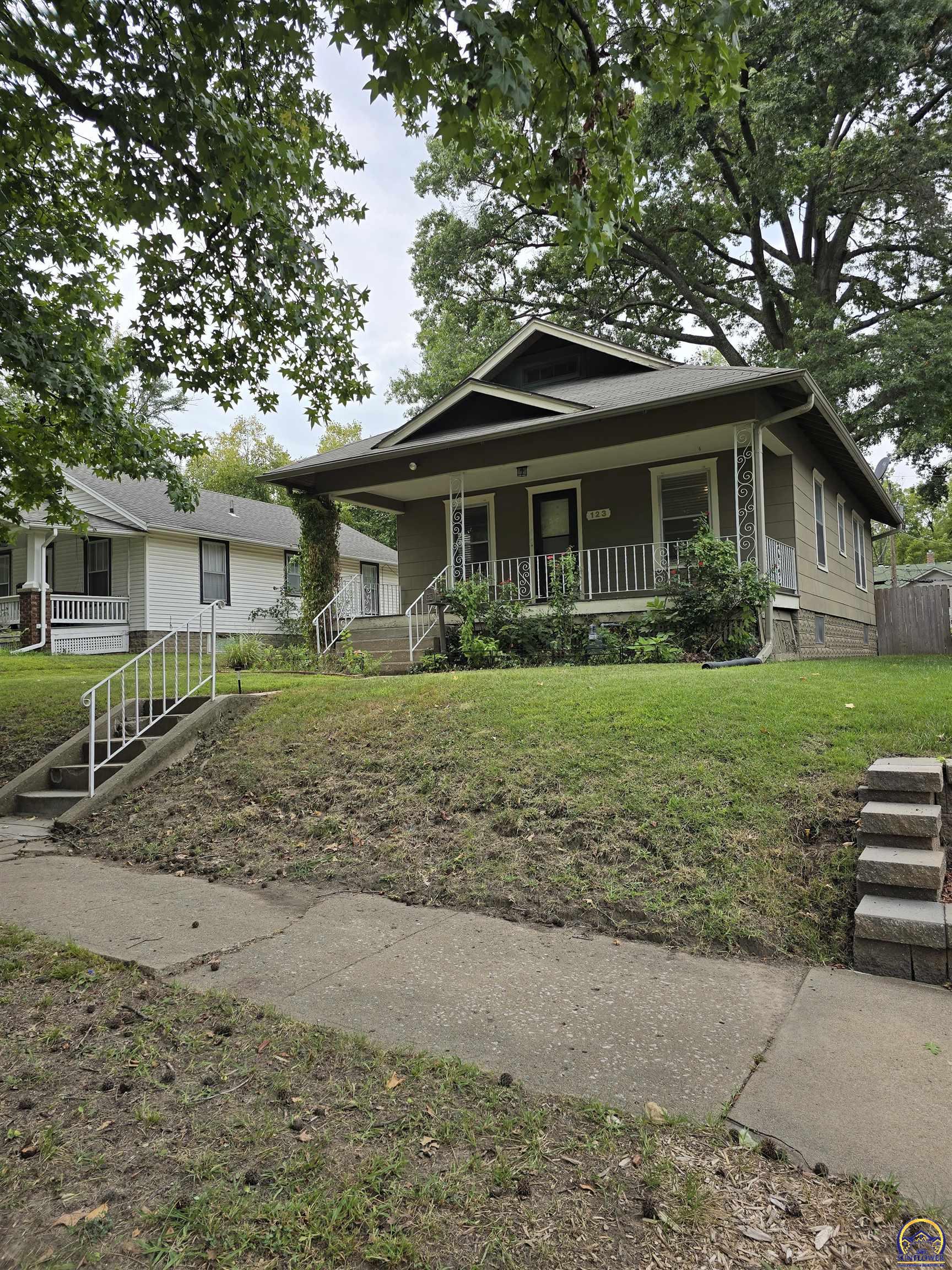 Kendall Ave, Topeka, KS 66606 #1